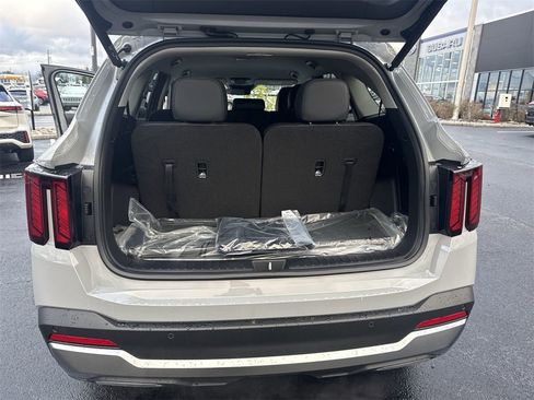 New 2026 Kia Sorento EX image 47
