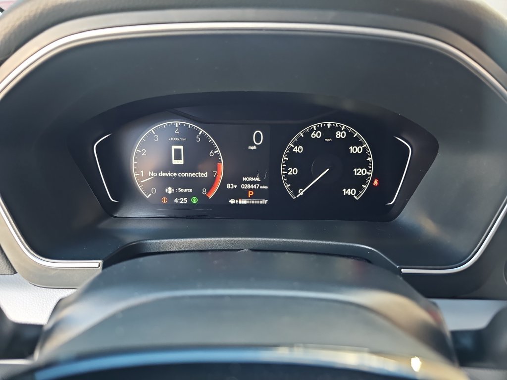 Used 2023 Honda Pilot Touring image 10