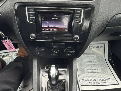 Used 2016 Volkswagen Jetta S FWD image 15