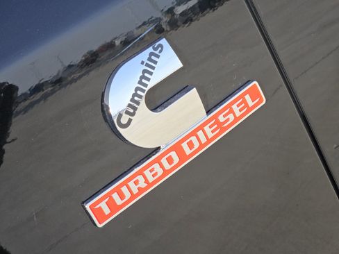 New 2026 RAM 2500 Limited image 8