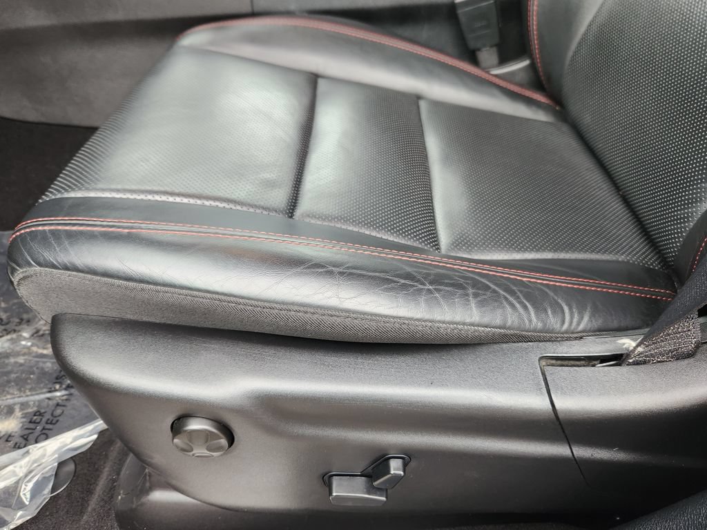 Used 2025 Dodge Durango GT AWD/4WD image 7
