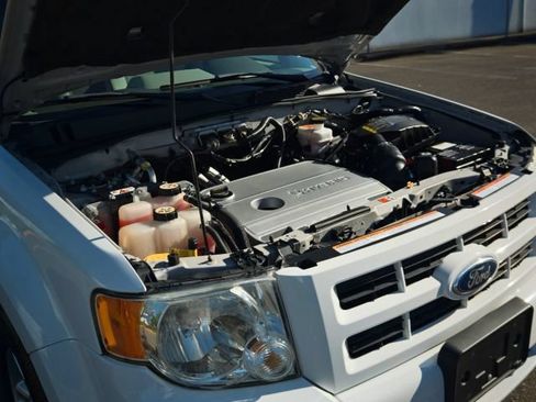 Used 2012 Ford Escape 4WD Hybrid image 44