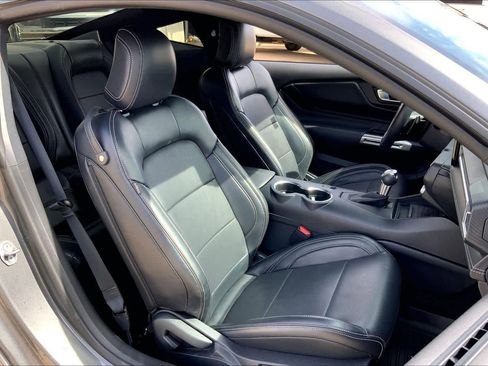 Used 2024 Ford Mustang GT Premium image 9