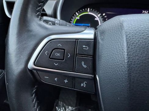 Certified 2020 Toyota Highlander XLE image 30