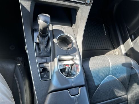 Used 2021 Toyota Avalon XSE FWD image 15