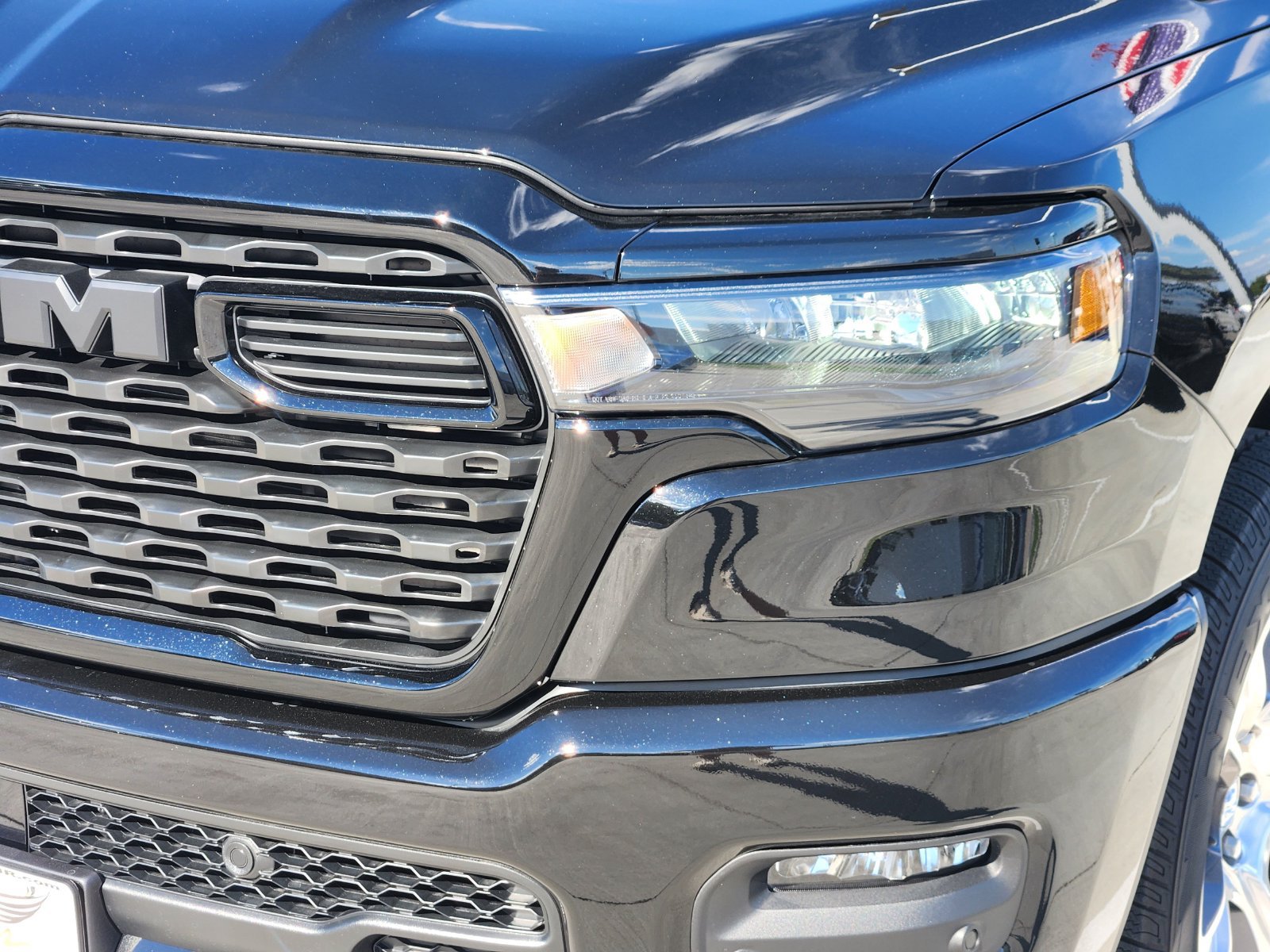New 2027 RAM 1500 Express RWD image 9