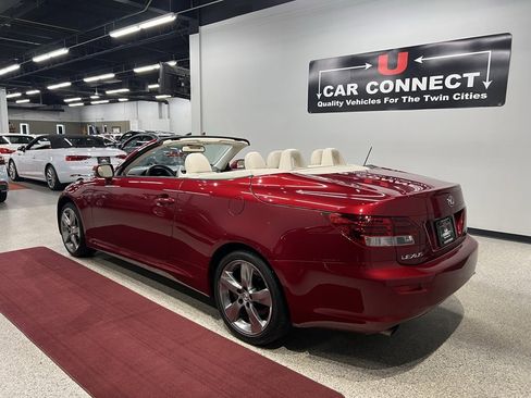 Used 2010 Lexus IS 350C image 15