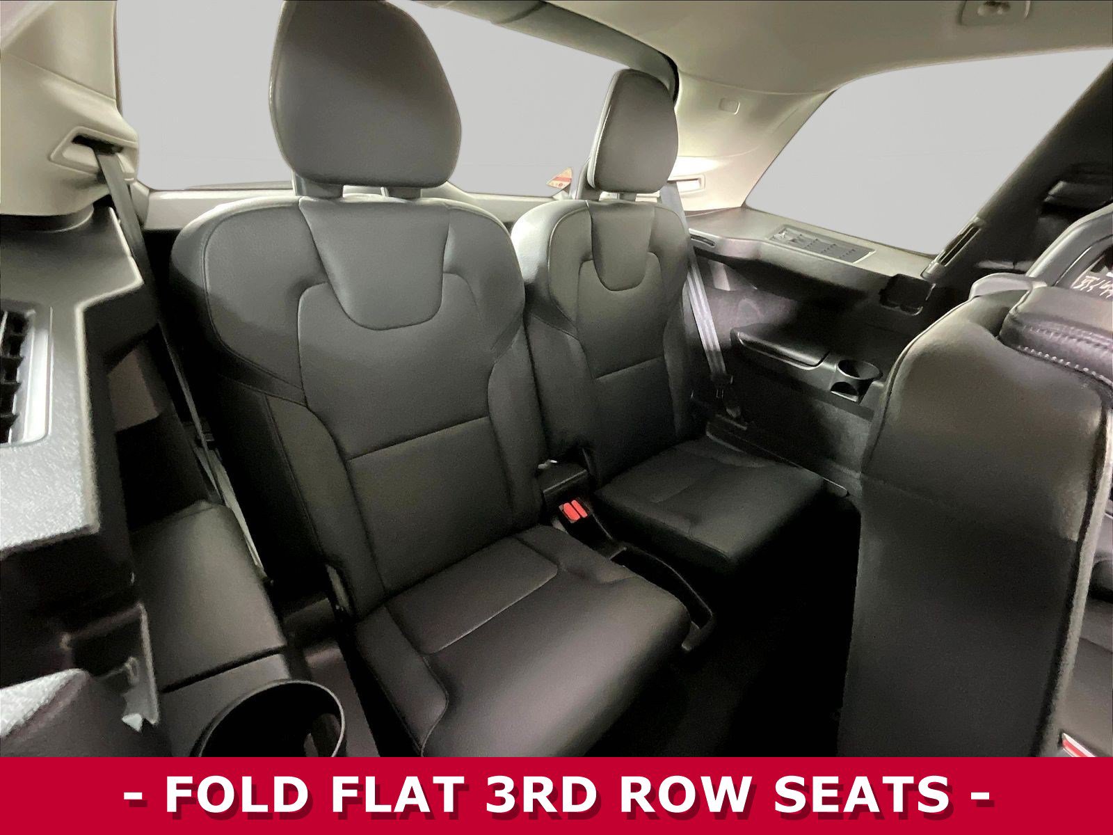 Used 2023 Volvo XC90 B6 Plus w/ Protection Package AWD/4WD image 26