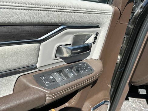 New 2025 RAM 2500 Laramie w/ Towing Technology Group AWD/4WD image 20