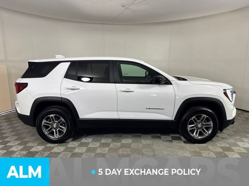 Used 2026 GMC Terrain Elevation image 4