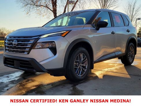 Certified 2024 Nissan Rogue S image 7