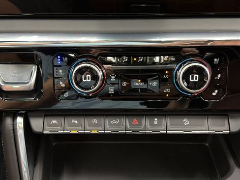 Used 2026 GMC Sierra 1500 Denali Ultimate AWD/4WD image 24