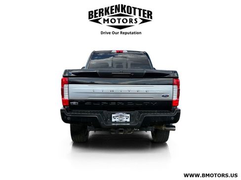 Used 2018 Ford F250 Limited w/ FX4 Off-Road Package AWD/4WD image 4