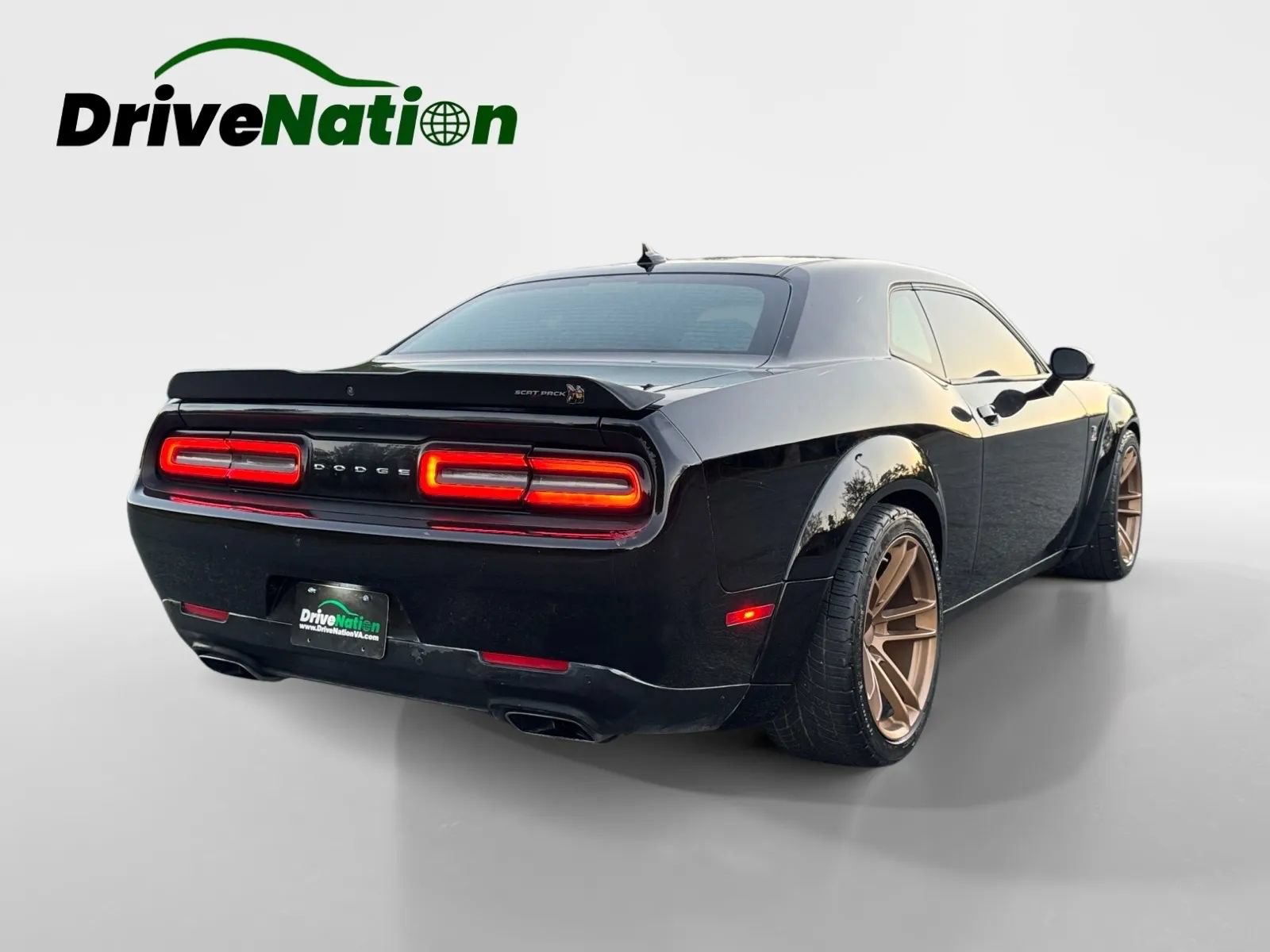 Used 2020 Dodge Challenger R/T Scat Pack RWD image 5