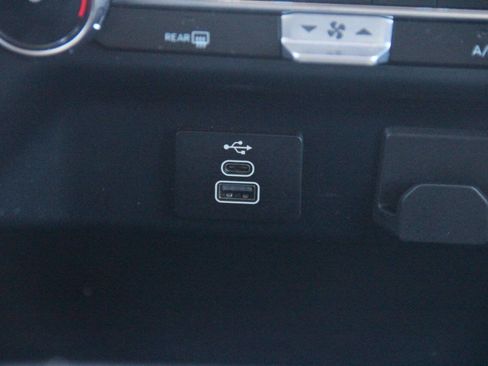 Used 2025 Ford F150 XLT w/ Equipment Group 301A Standard image 22