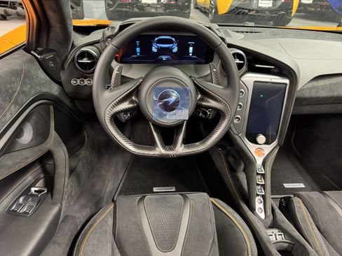 New 2026 McLaren 750S Spider image 18