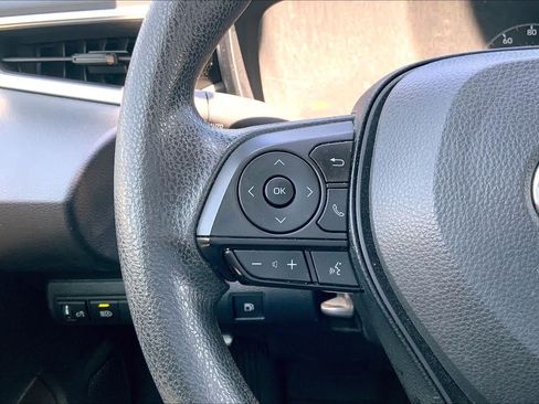 Used 2024 Toyota Corolla LE FWD image 23