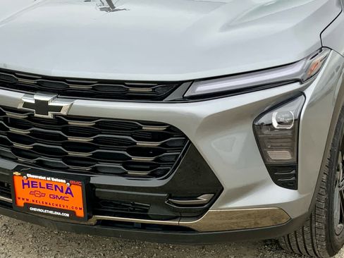 Certified 2025 Chevrolet Trax ACTIV image 11