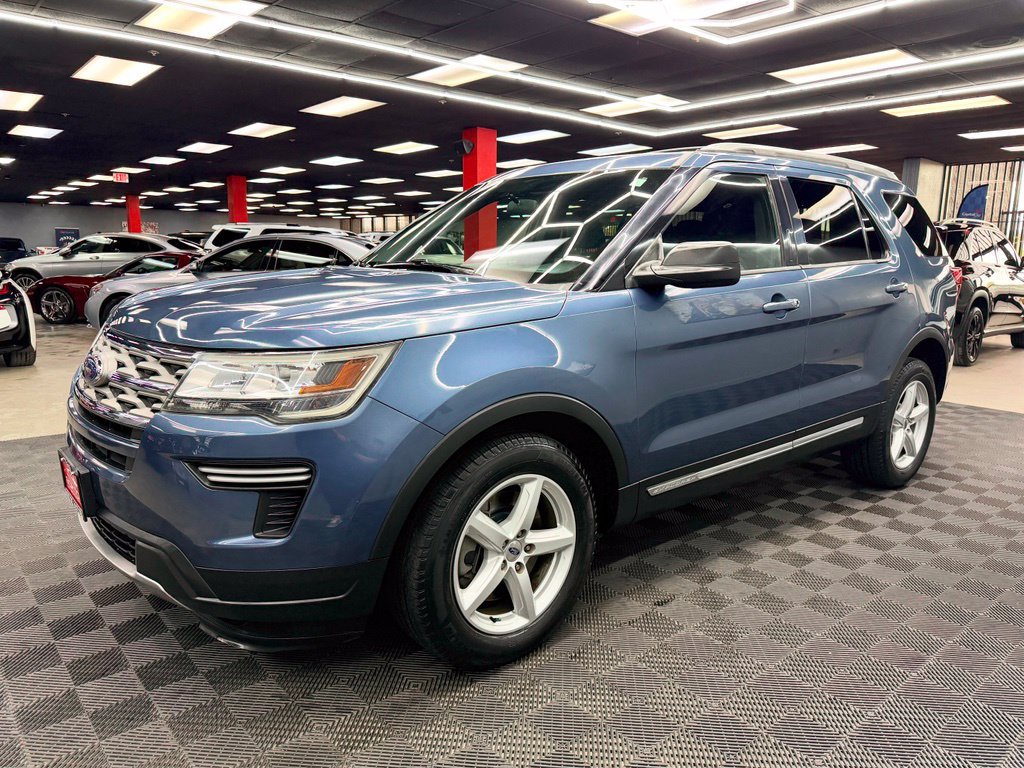 Used 2018 Ford Explorer XLT FWD image 8
