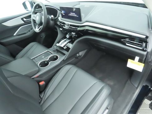 Used 2026 Acura MDX FWD image 19