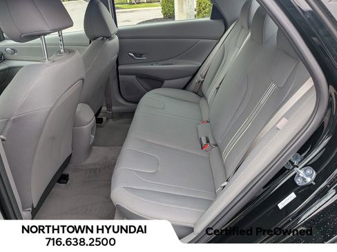 Used 2025 Hyundai Elantra Sport FWD image 28