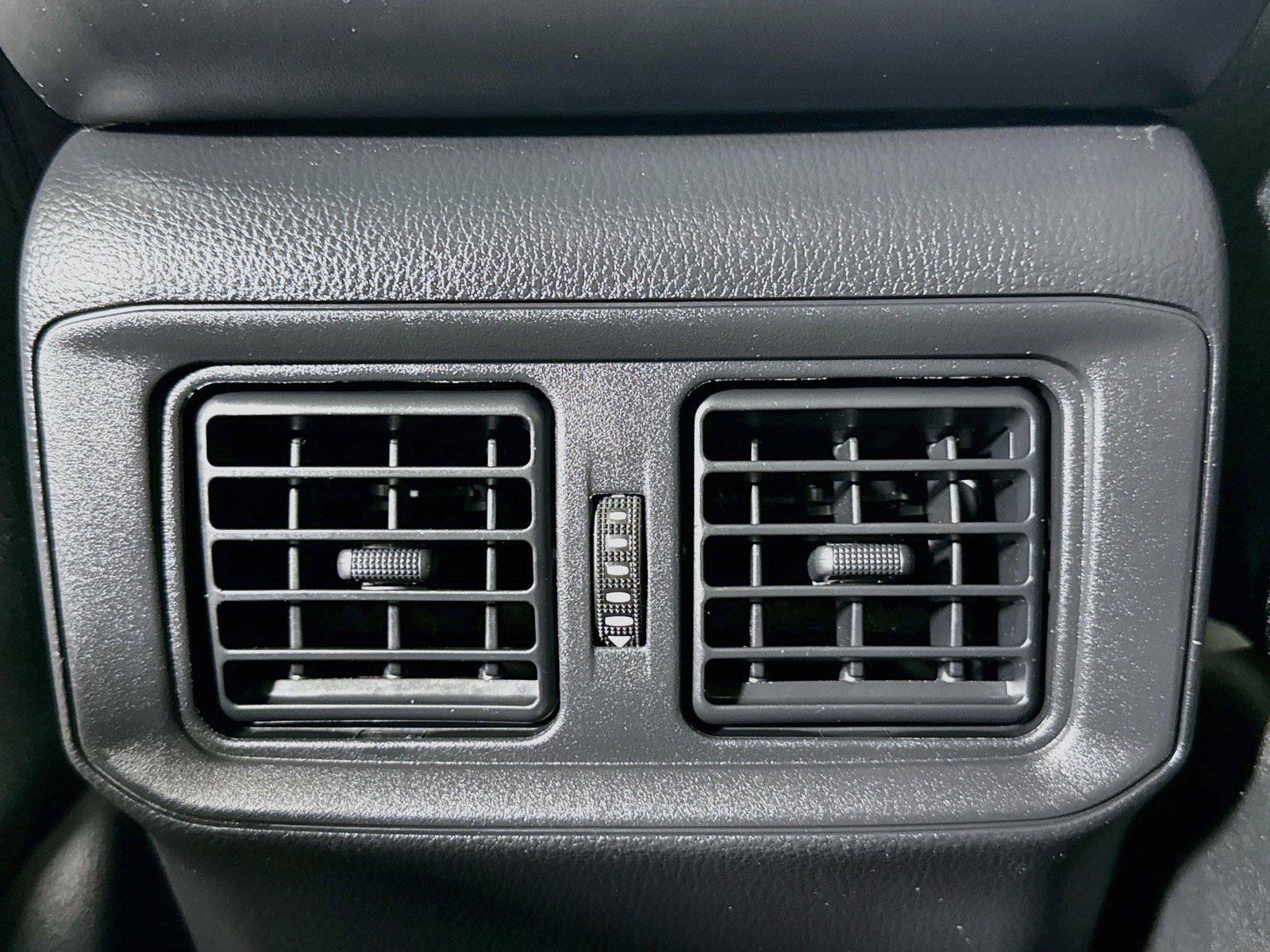 Certified 2025 Toyota RAV4 XLE AWD/4WD image 34