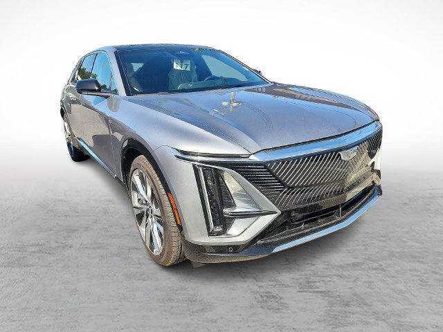 Certified 2026 Cadillac Lyriq Signature Luxury w/ Nappa Leather Package AWD/4WD image 3