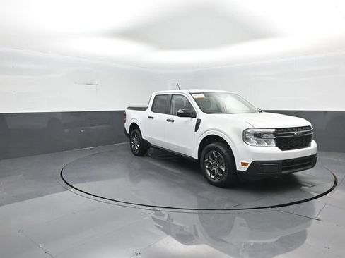 Certified 2024 Ford Maverick XLT w/ XLT Luxury Package FWD image 2