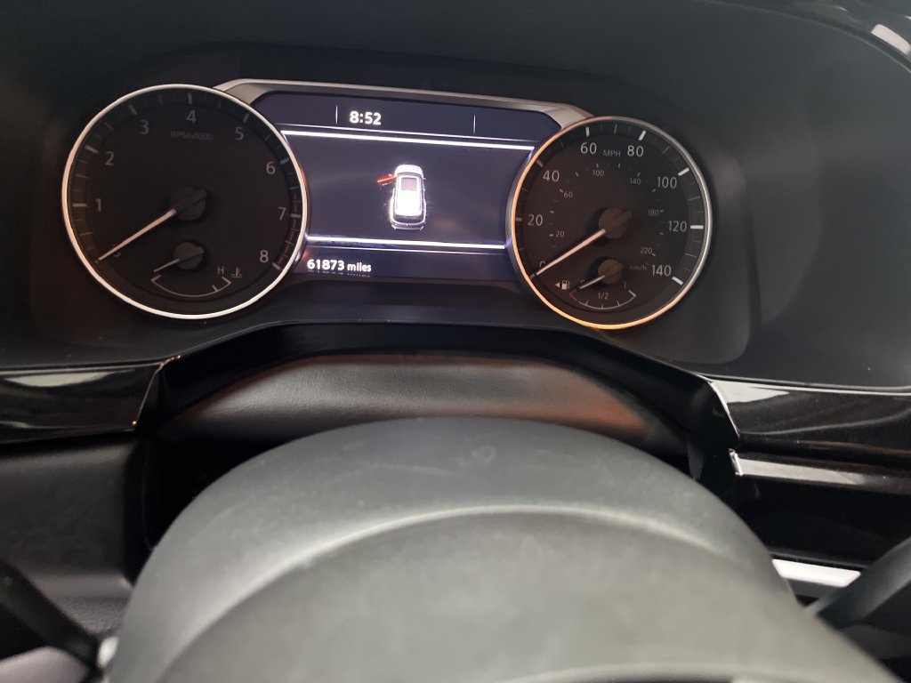 Used 2022 Nissan Pathfinder SL w/ SL Black Package AWD/4WD image 17