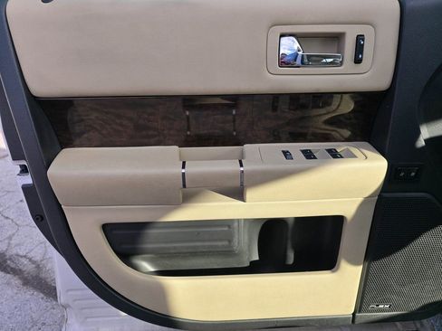 Used 2019 Ford Flex Limited w/ Equipment Group 301A image 8