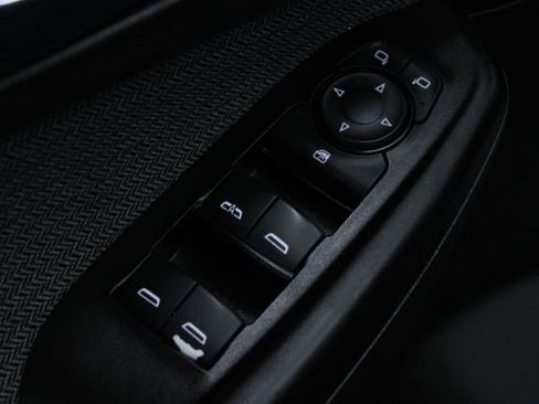 Used 2021 Chevrolet TrailBlazer LS image 10