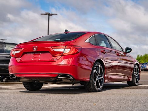 Used 2022 Honda Accord Sport image 7