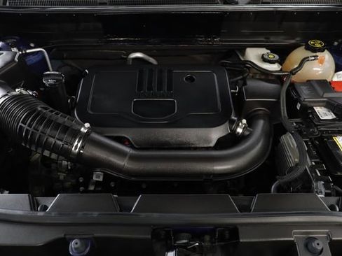 Certified 2023 GMC Acadia SLE w/ Elevation Edition image 24