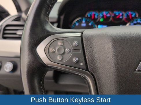 Used 2020 Chevrolet Suburban LT image 43