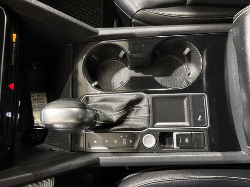 Used 2022 Volkswagen Atlas SE image 20