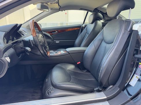 Used 2007 Mercedes-Benz SL 550 image 12