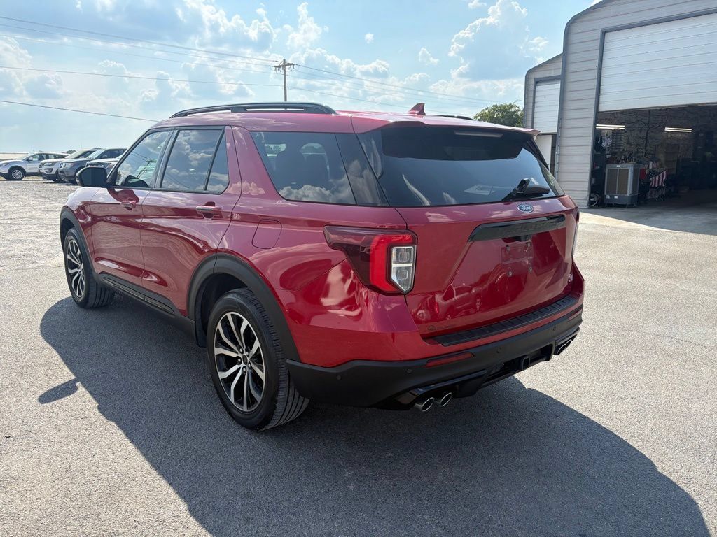Used 2020 Ford Explorer ST w/ Premium Technology Package AWD/4WD image 7