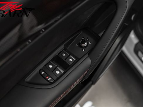 Used 2024 Audi SQ5 Prestige image 21