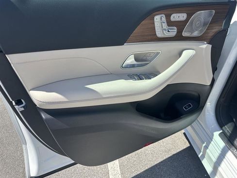 Used 2026 Mercedes-Benz GLE 350 4MATIC image 9