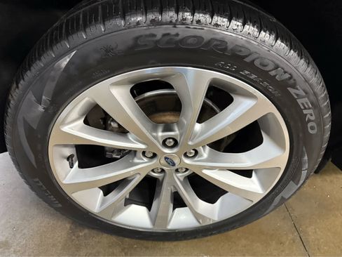 Used 2021 Ford Explorer Platinum w/ Equipment Group 601A image 31