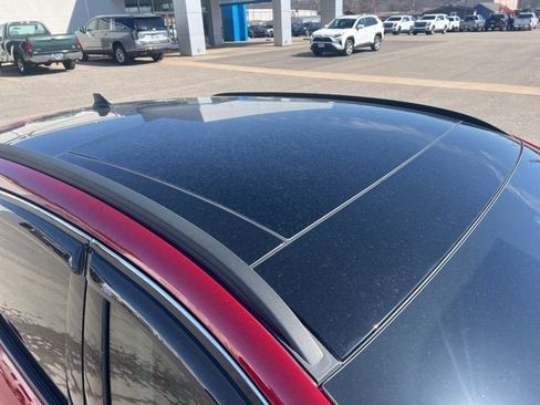 Used 2022 Ford Escape SEL w/ Technology Package image 10