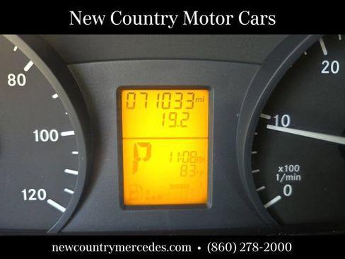 Used 2016 Mercedes-Benz Sprinter 2500 image 16