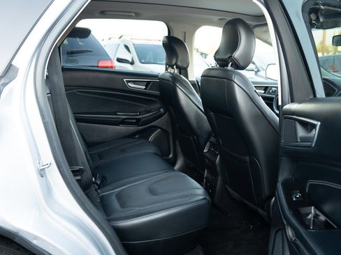 Used 2017 Ford Edge Titanium w/ Equipment Group 301A image 13