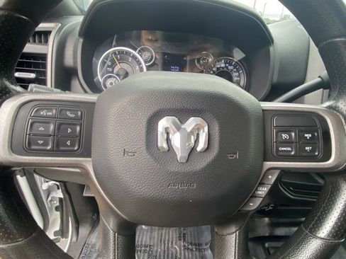 Used 2022 RAM 3500 Tradesman image 16