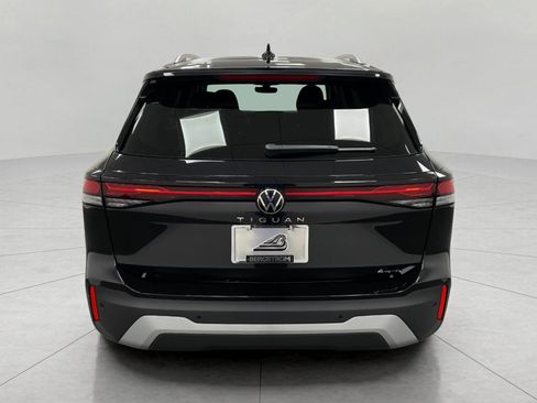 New 2025 Volkswagen Tiguan S image 4