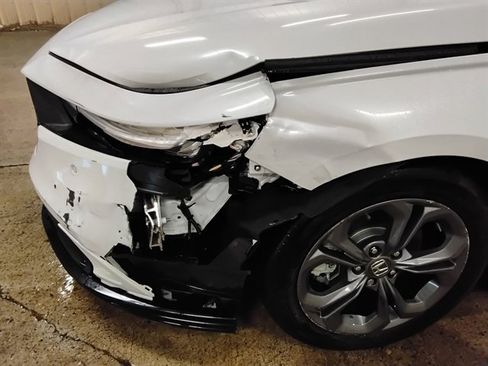 Used 2024 Honda Accord EX-L image 16