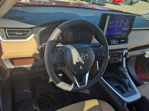 New 2025 Toyota RAV4 Limited image 16