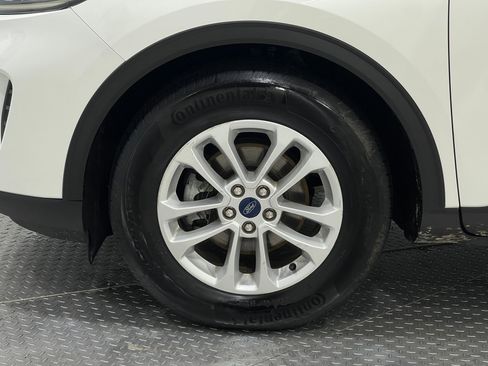 Used 2020 Ford Escape SE image 34