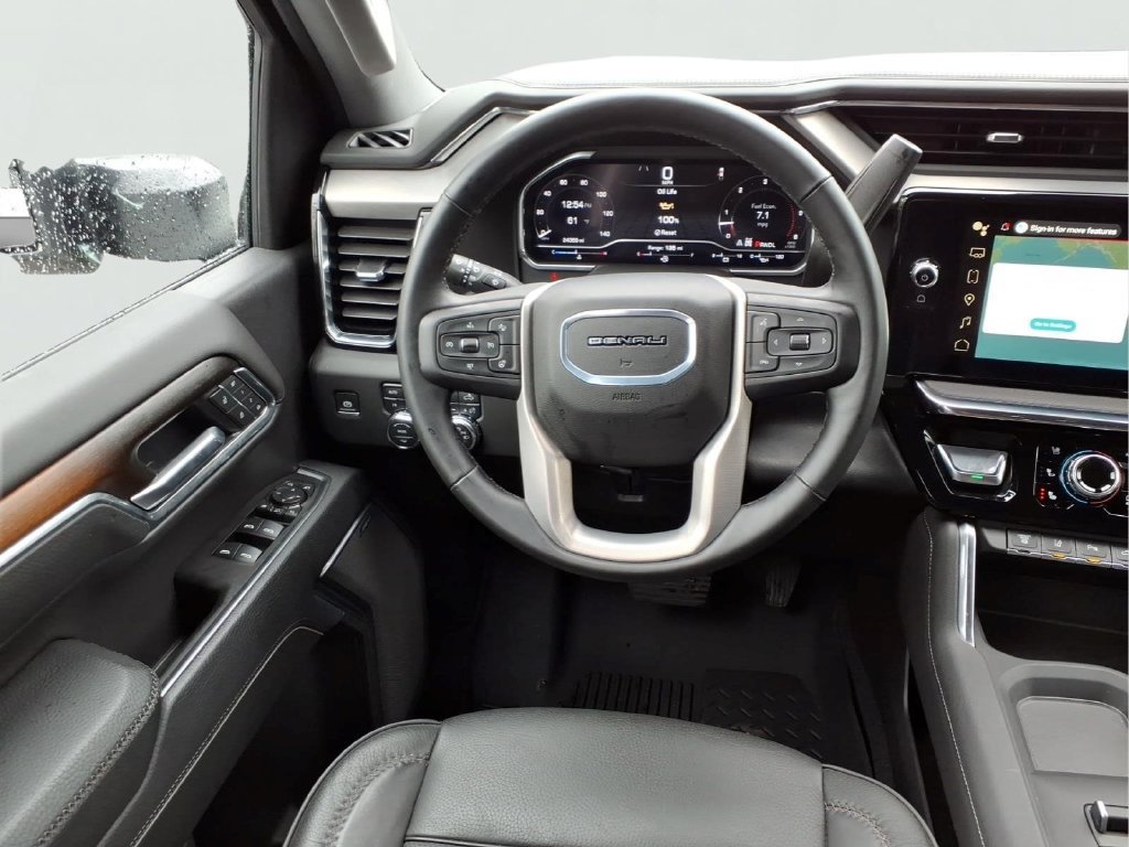 Used 2025 GMC Sierra 2500 Denali w/ Denali Reserve Package AWD/4WD image 22
