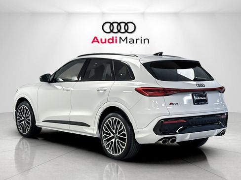 New 2025 Audi SQ5 Premium Plus image 3